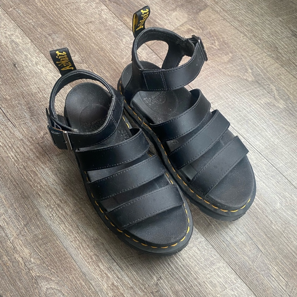 Dr. Martens Airwear Blaire Hydro Strap Black Strappy Sandals